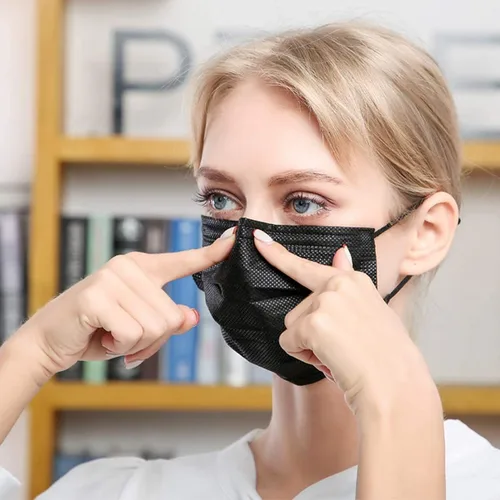 Vista 4 de 50 almohadillas desechables para la cara con bucle elástico para la oreja, 3 capas, protección para la higiene de la boca con caja, alta filtración