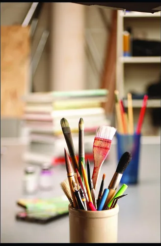 Vista 2 de Krylon 1312 Kamar Barniz en aerosol de arte fino, 11 onzas (paquete de 6)