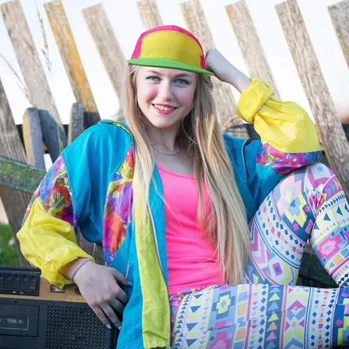 Vista 6 de Cindeer 80s 90s Neon Hat Nylon Cap Retro Adjustable Cap for Women Men 80s Costumes Accessories 90s Theme Party