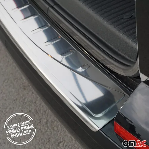 Vista 6 de Protección de umbral de parachoques trasero OMAC para Nissan Rogue 2014-20, Acero inoxidable