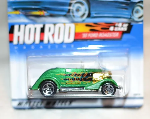 Hot Wheels HOT ROD Magazine O'Lucky Flame Green Irish 1933 Ford Roadster Juguete fundido a presión (# 4 de 4)
