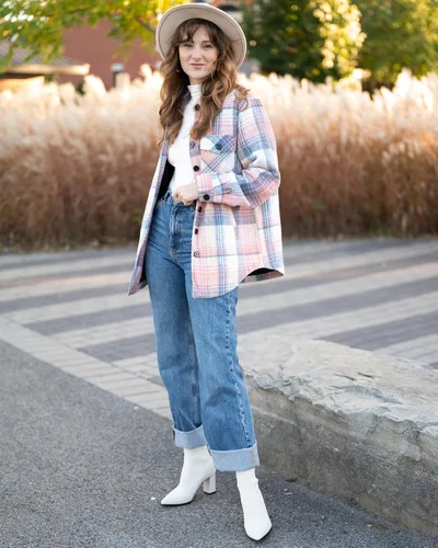 Vista 4 de luvamia Chaquetas a cuadros para mujer, de franela, acolchadas, de gran tamaño, con botones