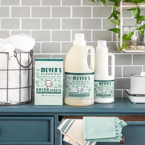 Vista 6 de MRS. MEYER'S CLEAN DAY - Hojas para secadora, suavizante de telas, reduce la estática, infundida con aceites esenciales, madera de abedul, 80