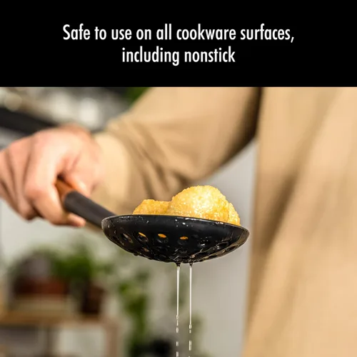 Vista 5 de STAUB Juego de cuchara de servir y cuchara espumadora, lados de cuchara, servir guisos y colar caldo con silicona duradera sin BPA y asas de madera