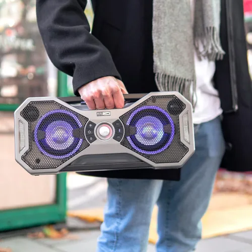 Vista 7 de Altec Lansing Mix 2.0 - Altavoz Bluetooth impermeable con graves fuertes, altavoz portátil para viajes y uso al aire libre, alcance de 100 pies y 20
