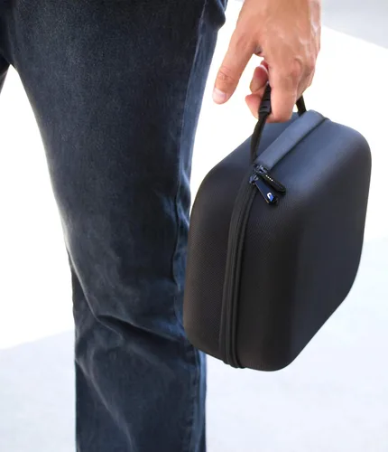 Vista 4 de CASEMATIX Funda de viaje compatible con auriculares Astro A50 Gaming y más, se adapta a auriculares y accesorios con cable o inalámbricos, incluye