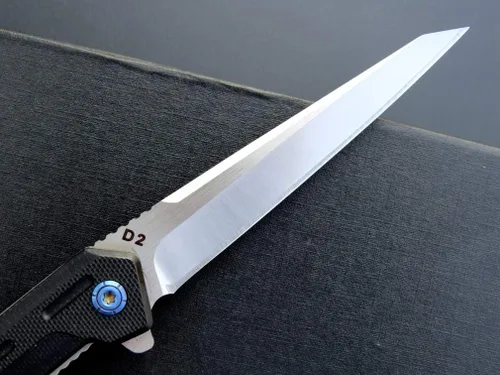 Vista 4 de Eafengrow EF948 Cuchillo plegable D2 hoja de acero + mango G10 cuchillo de camping al aire libre EDC cuchillos de herramientas (negro)