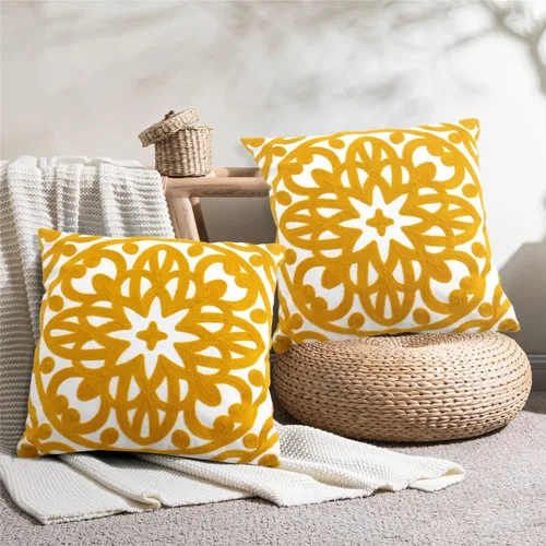 Vista 32 de Alysheer Funda de almohada decorativa bordada de 18 x 18 pulgadas, acogedora y fresca funda de cojín bohemia con diseño de mandala chic de punto