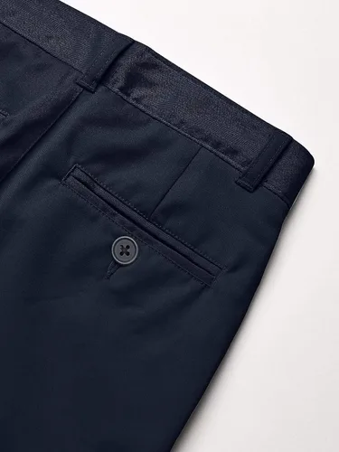 Vista 4 de Tommy Hilfiger Flat Front Twill Blend Shorts, Kids School Uniform Clothes for Little Or Big Boys with Husky and Slim Sizes