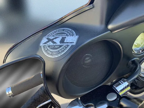 Vista 9 de Hogtunes Altavoces frontales 352-XLF 5.25" para los modelos Harley-Davidson Classic, Ultra, Limited, Street Glide y Road Glide 2006-2013