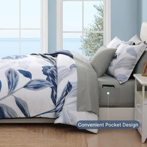 Vista 4 de WRENSONGE Juego de edredón Queen - Juego de ropa de cama suave de 7 piezas con hojas tropicales azules, cama costera en una bolsa, edredón estampado