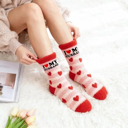 Vista 2 de Valentines Day Gifts For Wife - Romantic Warm Socks For Her, Unique Anniversary Idea, Perfect Present For Women Birthday