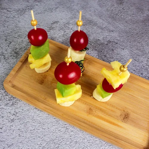 Vista 5 de Palos de cóctel dorados – 200 piezas de pinchos de cóctel de 4.7 pulgadas de largo para aperitivos – Brochetas de bambú para tablas de charcutería