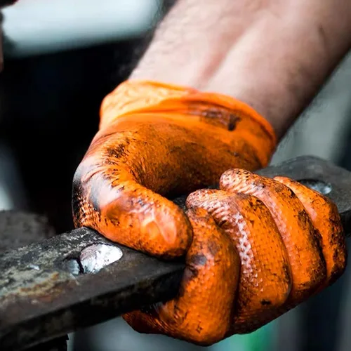 Vista 5 de TitanFlex Thor Grip - Guantes industriales de nitrilo naranja con textura de diamante elevado, 8 mil, sin látex, sin polvo