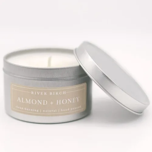 Vista 55 de River Birch Candles - Vela perfumada de almendra + miel, velas de soja de alta calidad, totalmente naturales, no tóxicas, vela de viaje de lata