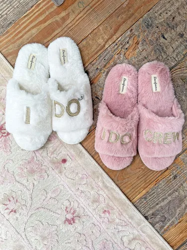 Vista 3 de Dearfoams Unisex-Adult Women's & Men's BrideBridesmaid I Do & I Do Crew Giftable Wedding Slide Slipper