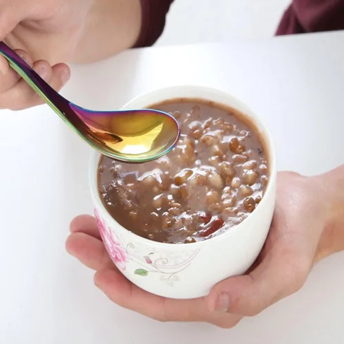 Vista 5 de 5 piezas de cucharas de sopa y postre de acero inoxidable con acabado espejo para sopa, arroz, té, leche, café y helado (dorado)